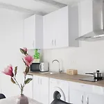 Olivia Trg Aparthotel 3*