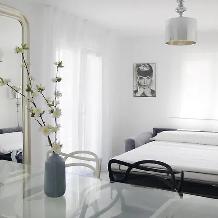 Hotel apartamentowy Olivia Trg
