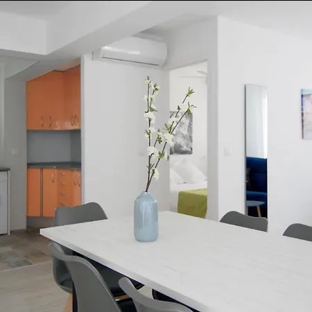 Hotel apartamentowy Olivia Trg